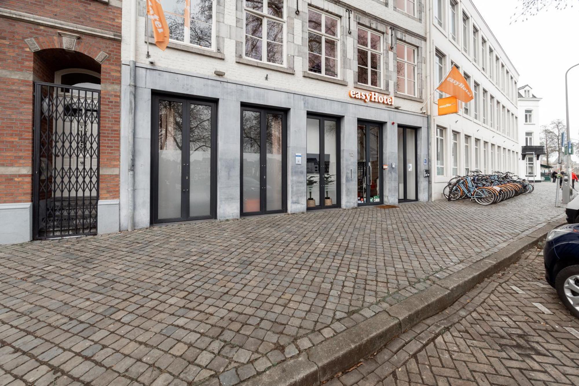 Easyhotel Maastricht City Centre Exteriör bild