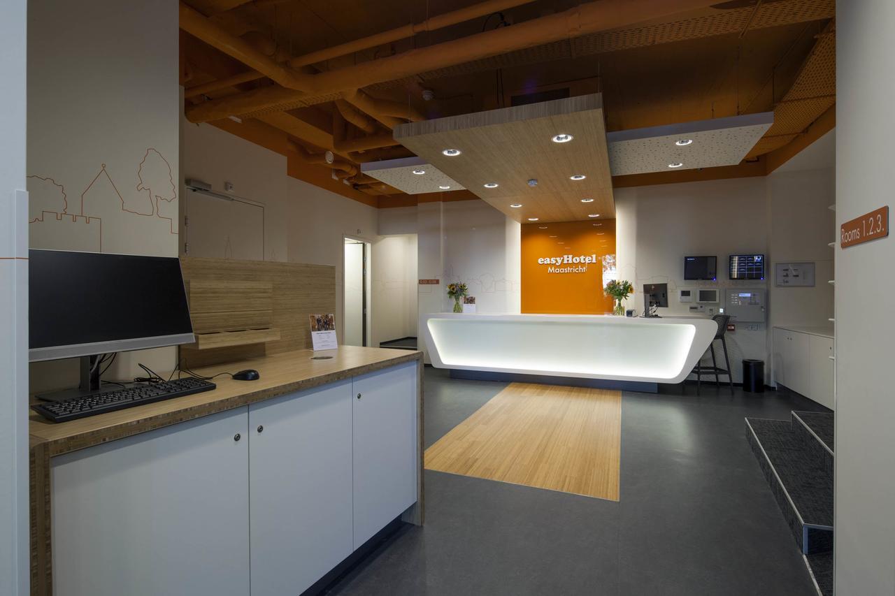 Easyhotel Maastricht City Centre Exteriör bild