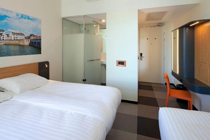 Easyhotel Maastricht City Centre Exteriör bild